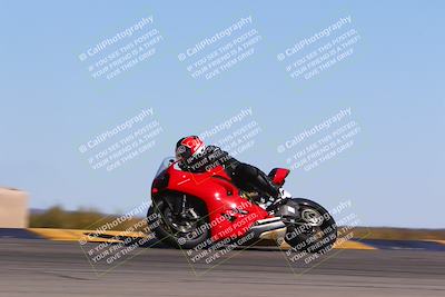 media/Mar-12-2022-SoCal Trackdays (Sat) [[152081554b]]/Turn 9 Side (145pm)/